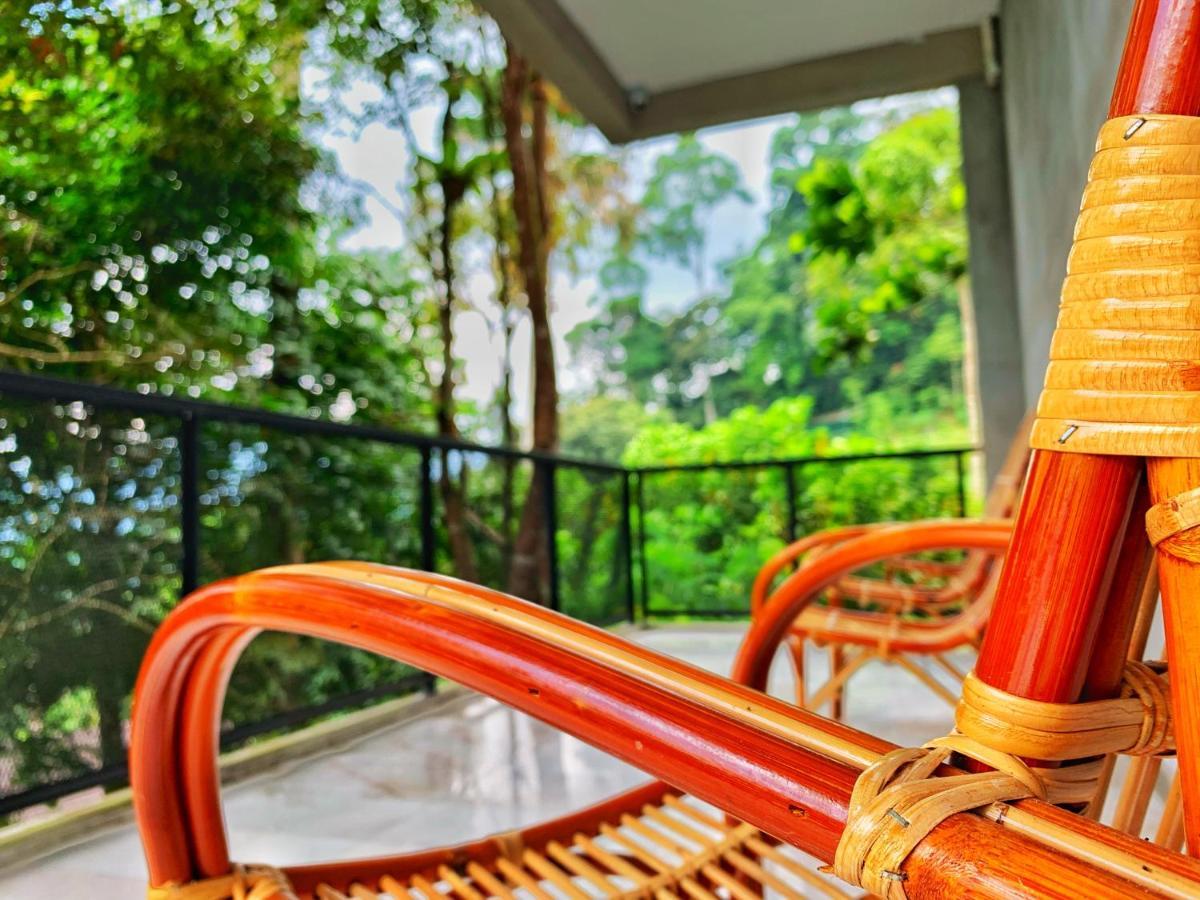 Harmony Valley Retreat Bukit Tinggi Bagian luar foto